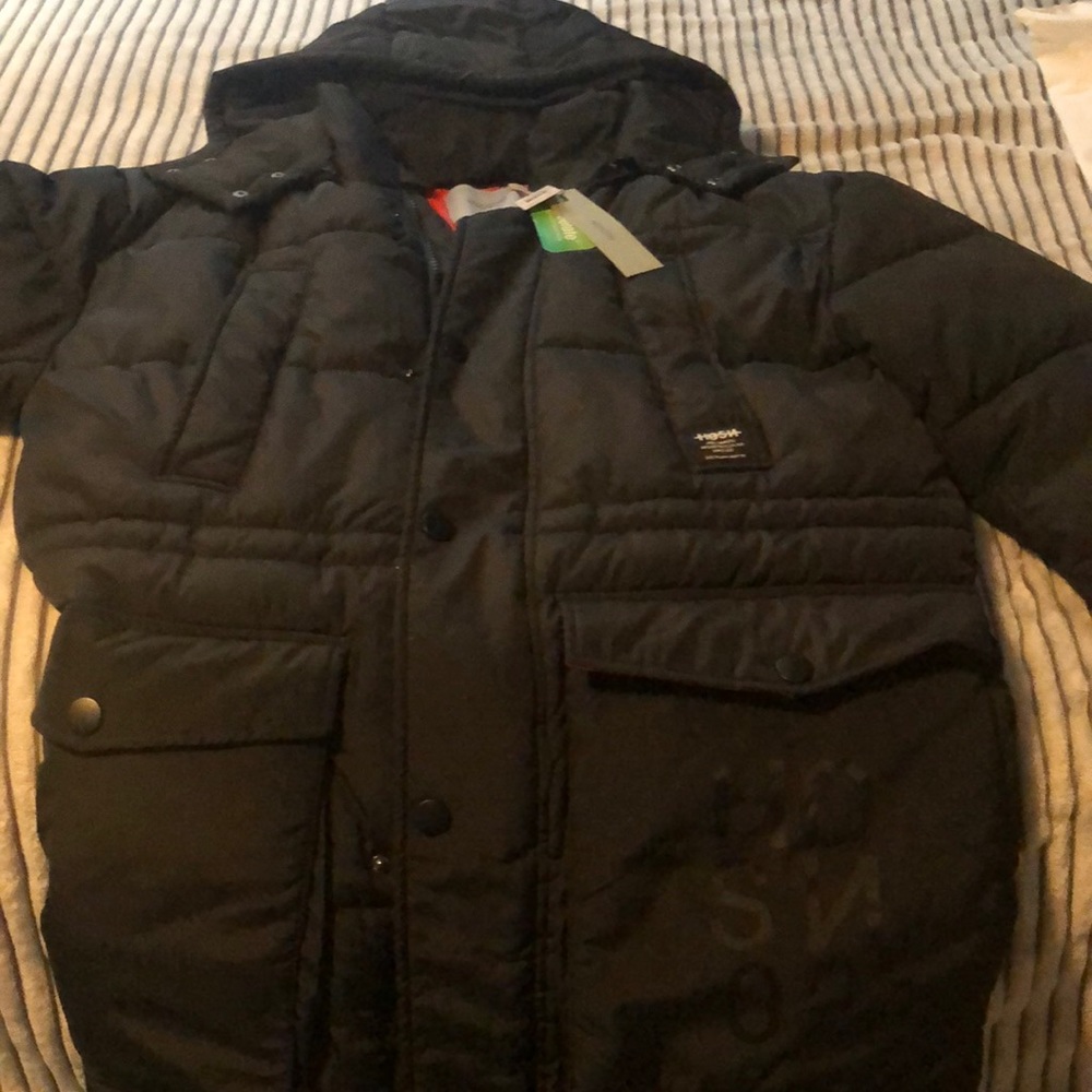 Hudson men’s or women’s double down coat fits large